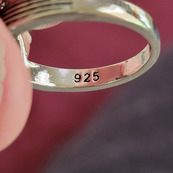 Red Guitar Hard Rock Elvis Presley TCB 925 Silver Ring - Picture 14 of 16